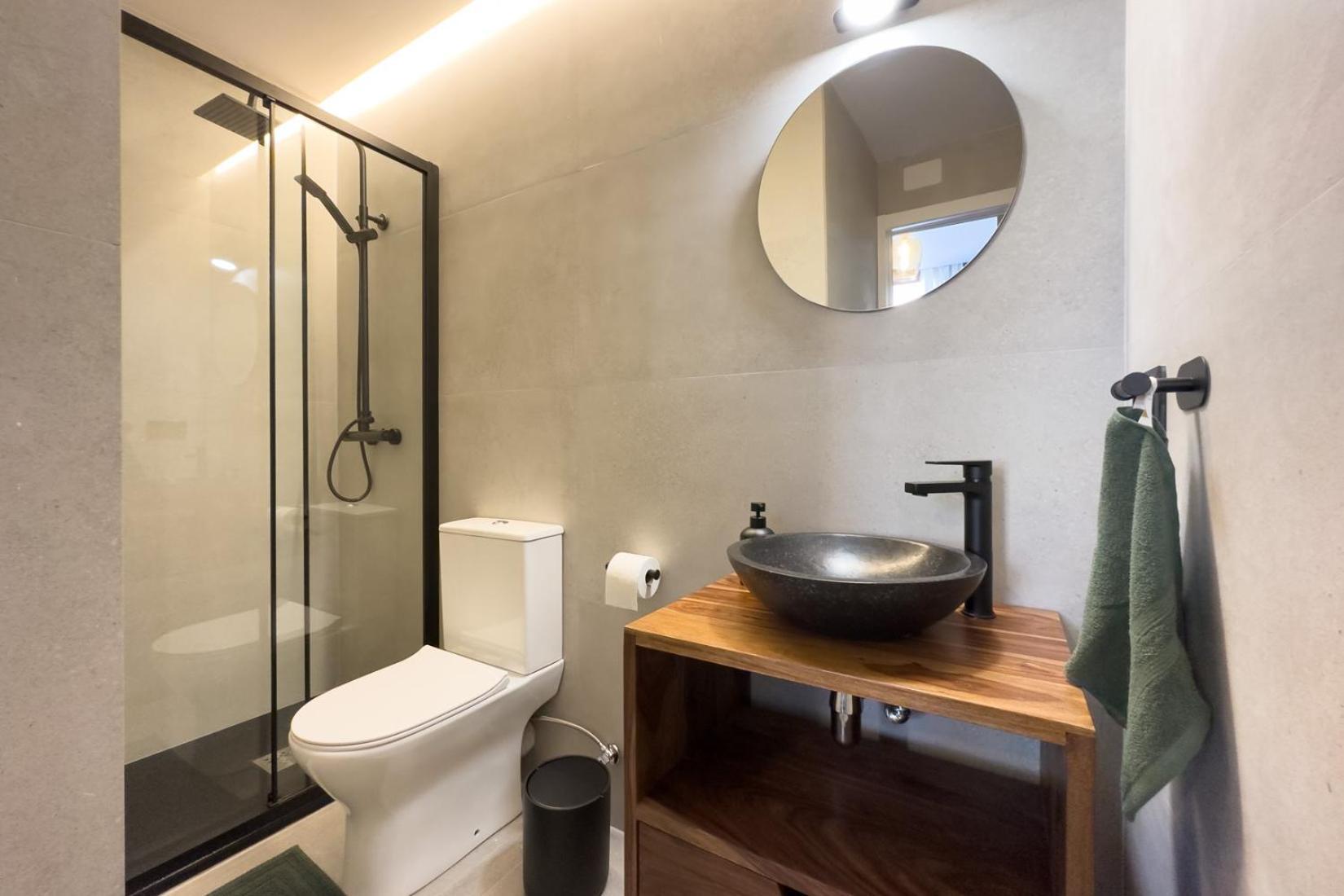 Oasis Suites Downtown برشلونة المظهر الخارجي الصورة