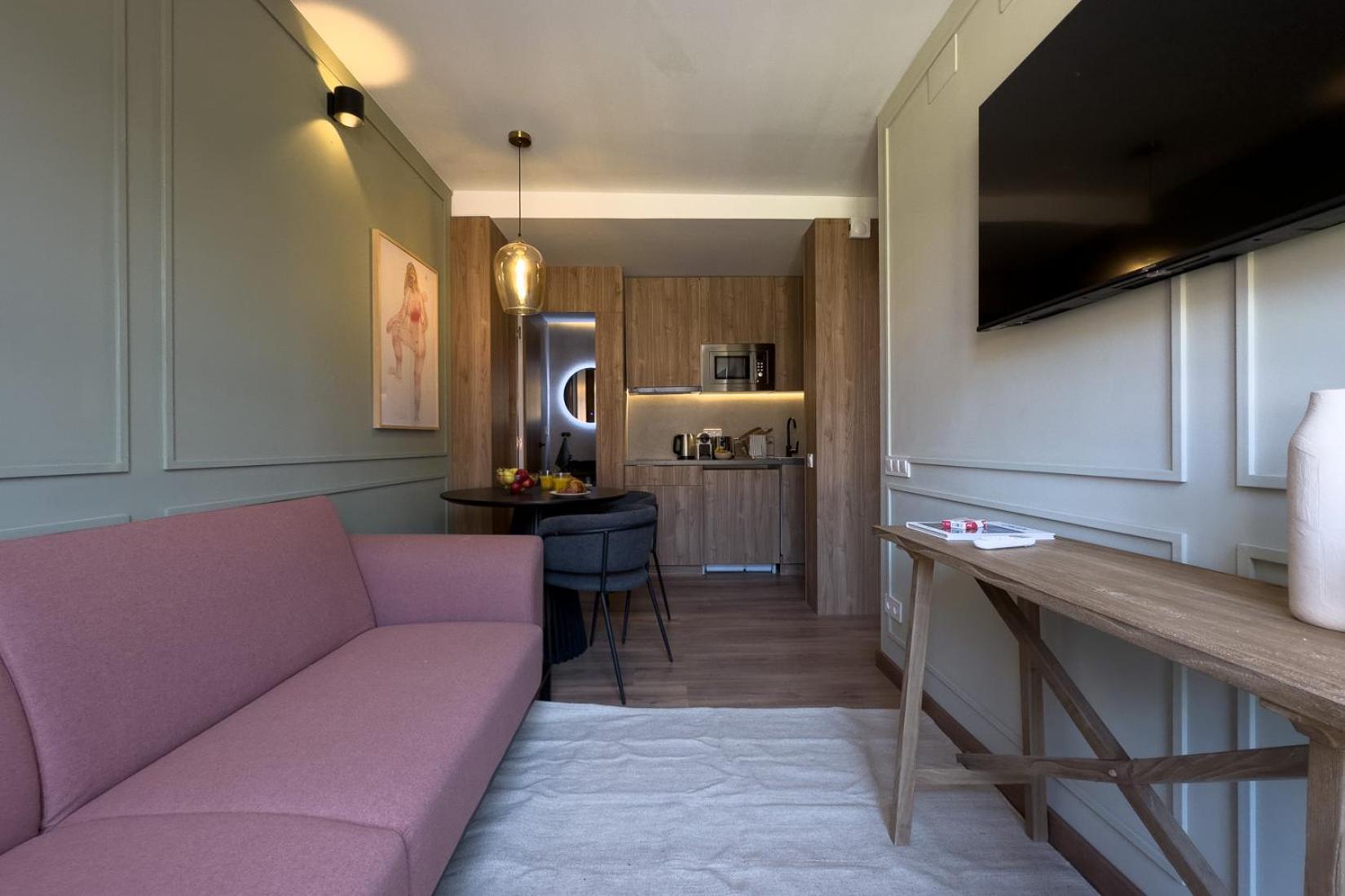 Oasis Suites Downtown برشلونة المظهر الخارجي الصورة